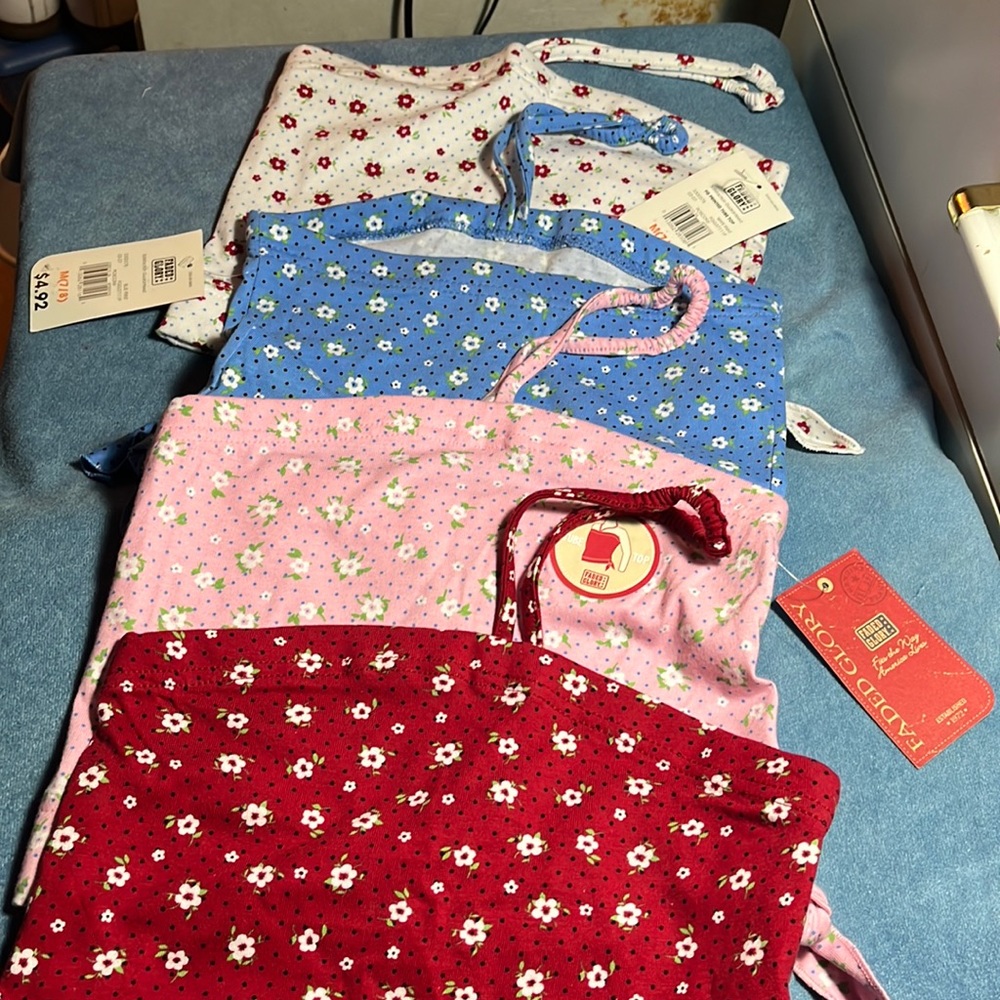 4 pcs.pcs kids tops Size 7–8 NWT